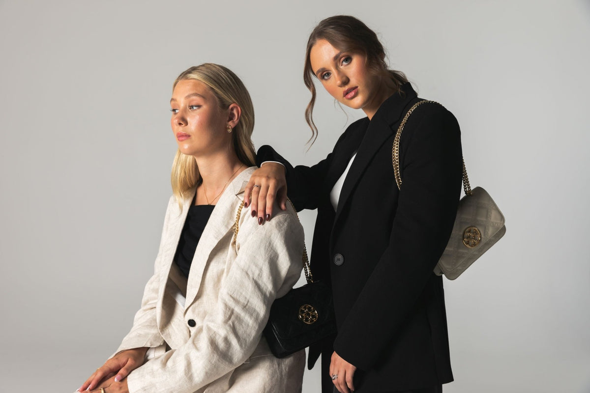 Mosaic Crossbody Bag: A Stylish Essential for Every Woman - Orange Cube