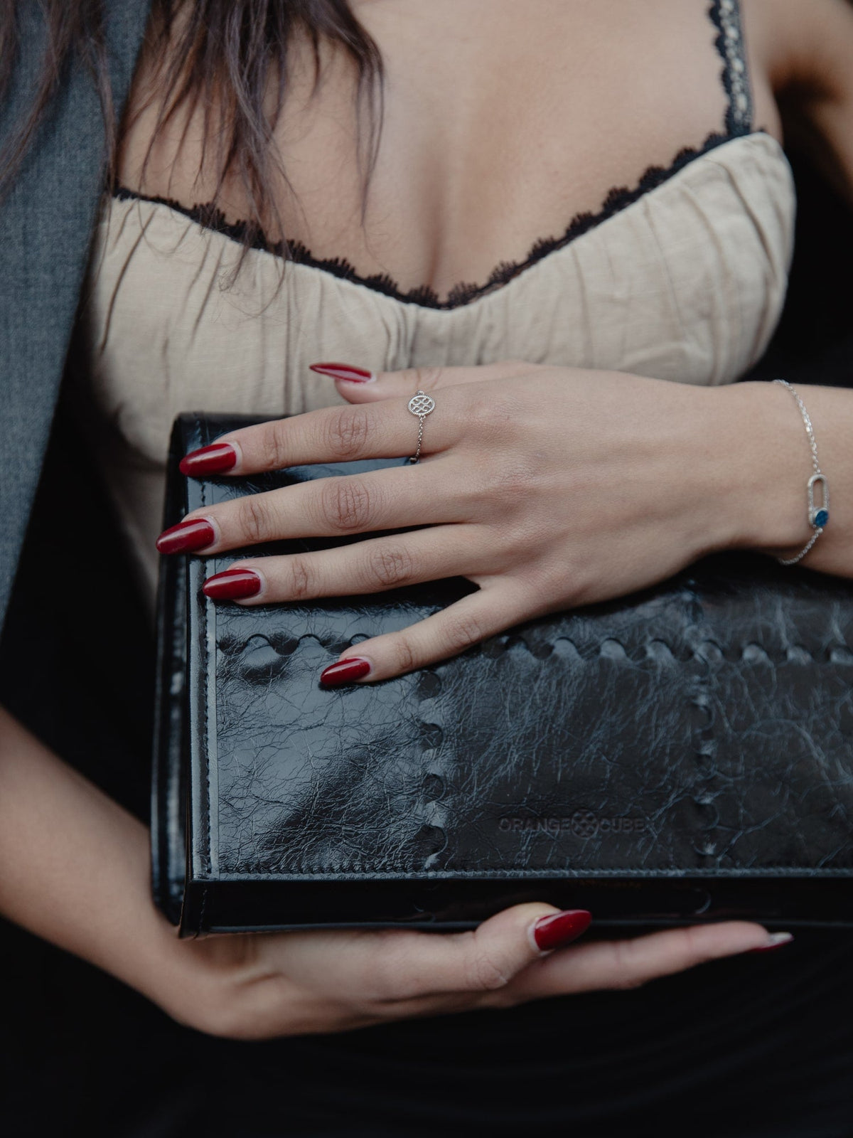 Luna Chain Ring (White) - Ring | Orange Cube