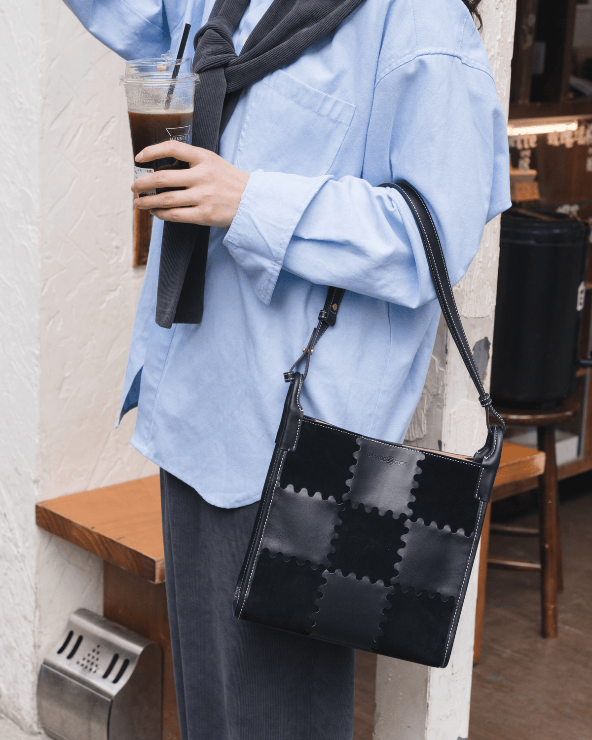 Medium Square Stitch Tote Bag - Black - Bag | Orange Cube