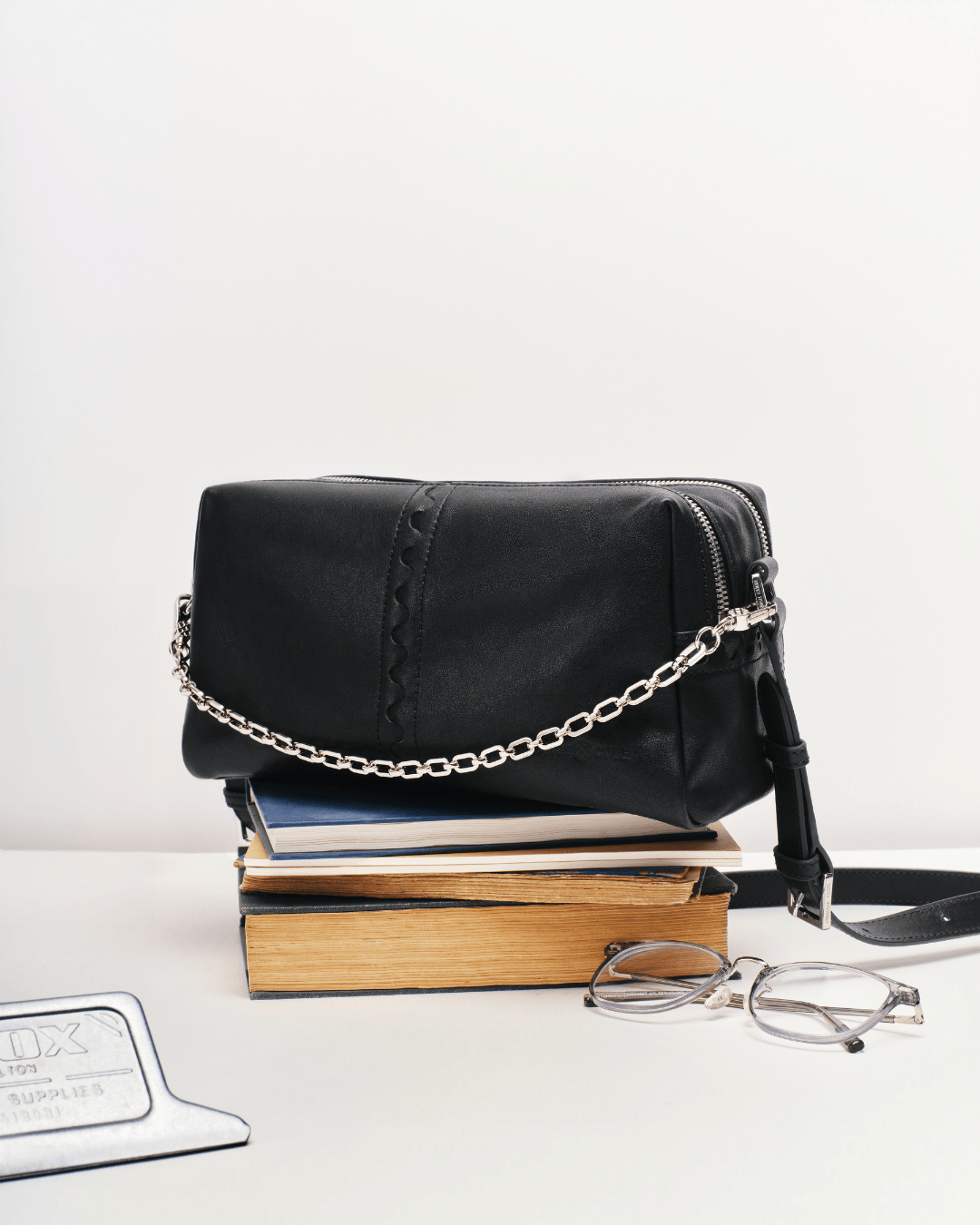 Metropolitan Mosaic Shoulder Bag - Black - Bag | Orange Cube