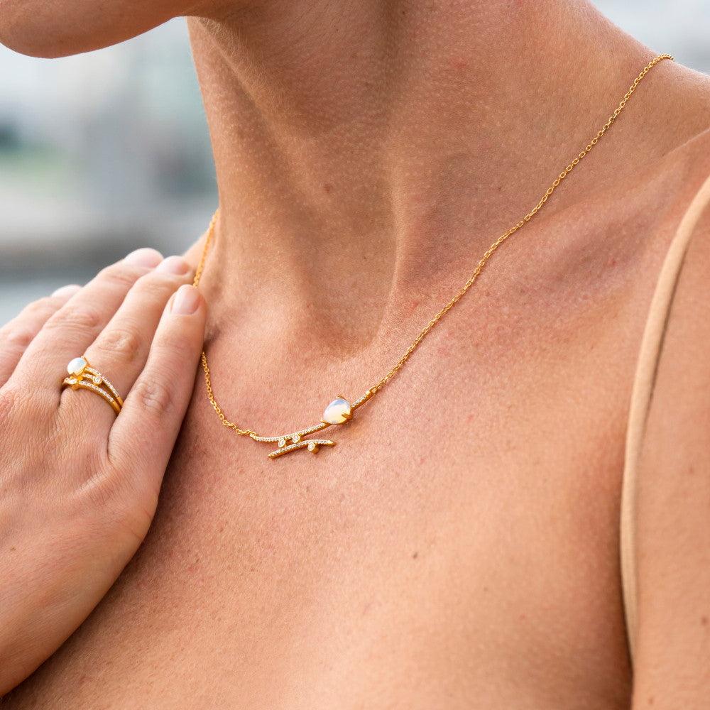 Mystic Necklace - Necklace | Orange Cube