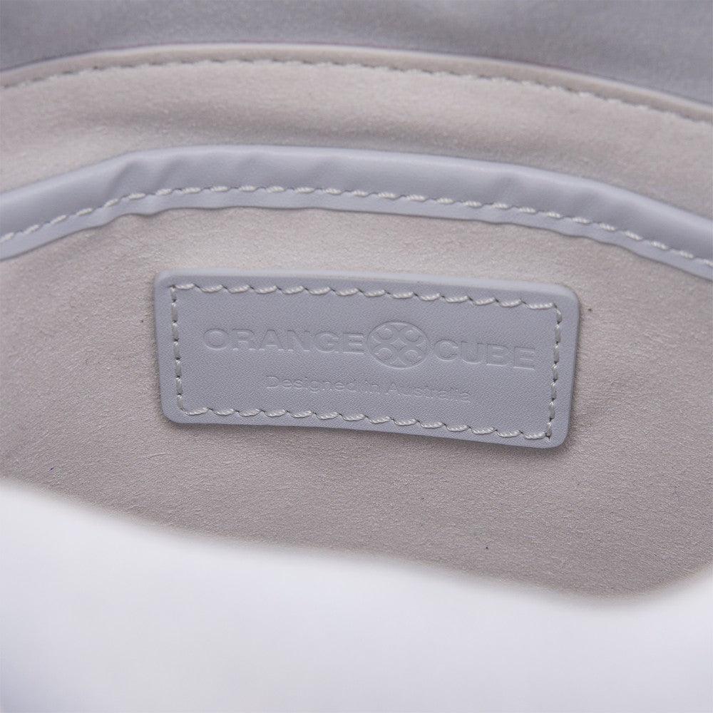 Quilted Impressions Bucket Bag - Lucent White/ Arctic Ice - Bag | Orange Cube