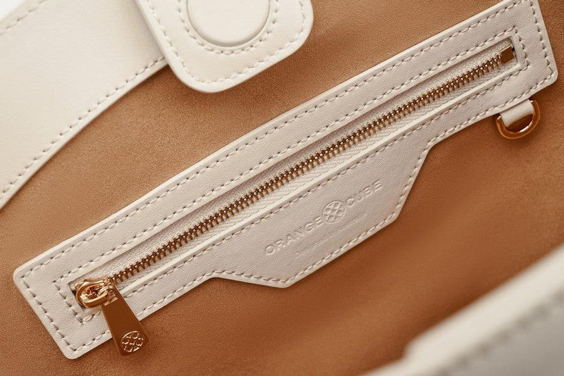 Quilted Impressions Wavy Tote Bag - White (Small) - Bag | Orange Cube